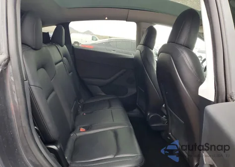 2020 Tesla Model Y from USA, damaged, VIN 5YJYGDEE2LF008231